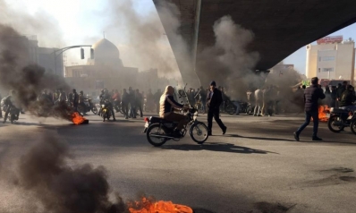 احتجاجات إيران.. السلطات تلوح بالقبضة الحديدية لمواجهة “المخربين”