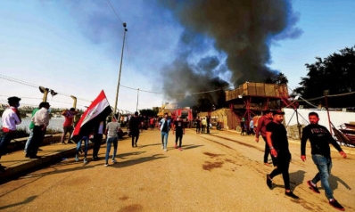 إضراب عام يعطي زخماً جديداً لاحتجاجات العراق