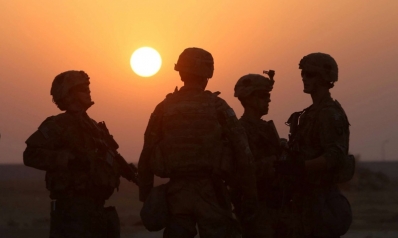 قوات أميركية تتحرك بحرية في غرب العراق مستثمرة تفاقم العداء لإيران