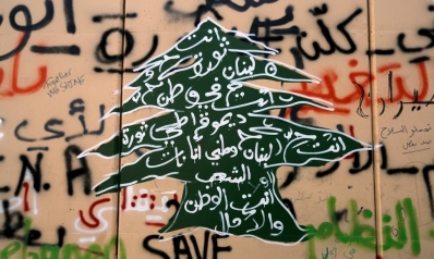 احتجاجات إيران تنعكس مزيداً من التأزم في لبنان… والانتفاضة أمام تحديات جديدة