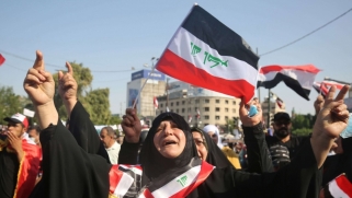 رمزية كربلاء تعطي زخما للثورة العراقية