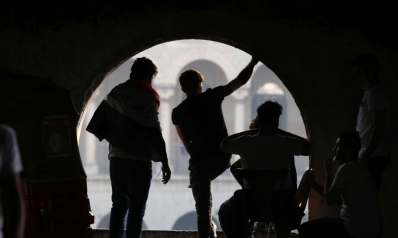 ثورة تشرين والمعركة بين العراقين