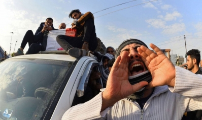 القمع والمناورات السياسية تذكي موجة الاحتجاجات في العراق