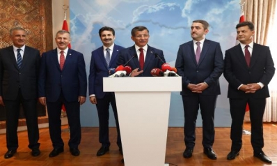 تركيا: “المستقبل” حزب جديد لداود أوغلو تركيا: “المستقبل” حزب جديد لداود أوغلو