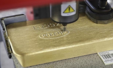 الذهب أداة تحوط أفضل من النفط أثناء التوترات الجيوسياسية