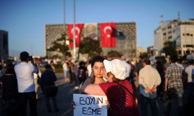 جان دوندار: تركيا الآن بلد حزين