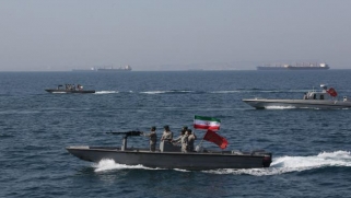 دلالات مضايقة الحرس الإيراني لسفن أميركية في الخليج