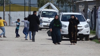 كورونا يفاقم الأوضاع الصعبة للنازحين في مخيمات العراق