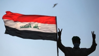 العراق يواجه خيارات اقتصادية “صعبة” مع تدهور إيراداته النفطية