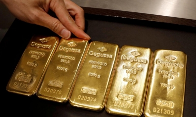 الذهب يكسر حاجز 1900 دولار والفضة تقفز 80 في المئة خلال 4 أشهر