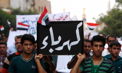 عراقيون يفتتحون موسم الاحتجاج الصيفي على أزمة الكهرباء