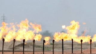 تستهدف حقلا احتياطاته 4.4 مليارات برميل.. شيفرون الأميركية تسعى لعقد صفقة لاستكشاف النفط في العراق