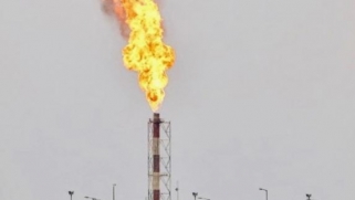 العراق يستهدف إنتاج 7 ملايين برميل نفط يوميا بحلول 2025