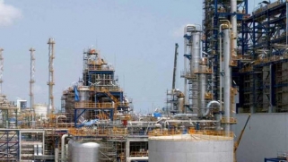 العراق يعمل على تسريع مشروع نبراس للبتروكيماويات بالتعاون مع «شل»