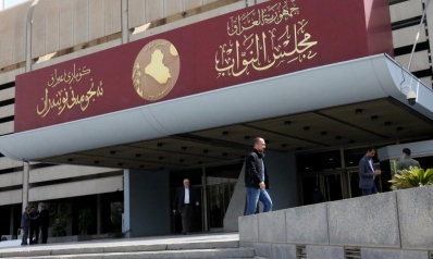 حل البرلمان العراقي: إجراء إلزامي قبل الانتخابات يصطدم بفوضى السلاح