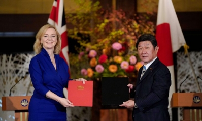اليابان وبريطانيا توقعان اتفاقية للتجارة الحرة لحقبة ما بعد “بريكست”