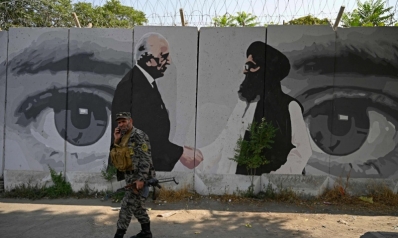 إيران حجر عثرة في طريق السلام الأفغاني