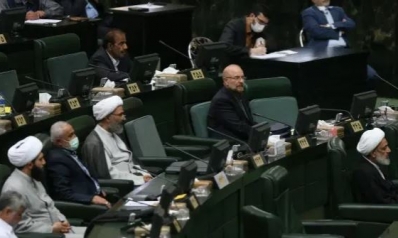 بعد يومين على اغتيال فخري زاده.. برلمان إيران يقر رفع نسبة تخصيب اليورانيوم إلى 20%