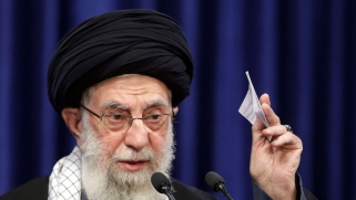 اختبارات إيرانية مبكرة لسياسة بايدن الشرق أوسطية