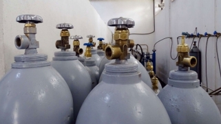 تبادل خدمات بين حزب الله وسوريا: الأكسجين مقابل اللقاحات