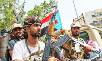 خلاف بين الانتقالي الجنوبي والشرعية اليمنية بسبب إقالة قائد القوات الخاصة