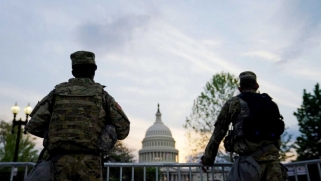 على خطى جنرالات فرنسا: 124 جنرالا وأدميرالا أميركيا يحثون على إنقاذ بلادهم