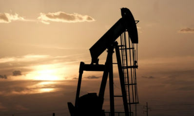 توقعات بوصول النفط إلى 80 دولارا للبرميل رغم ترجيح عودة إمدادات إيران