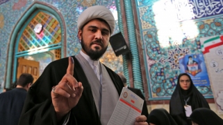 انتخابات رئاسية في إيران على مقاس المتشددين والحرس