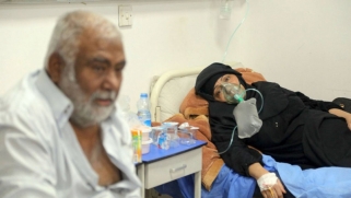 أشلّ تفكيري قبل أن أدخل ردهة المستشفى في العراق