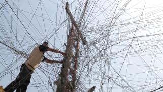 قطاع الكهرباء في العراق وليبيا ولبنان فساد يتدثّر بالسياسة