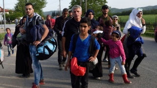 اللاجئون يحسّون بانقلاب الأتراك عليهم