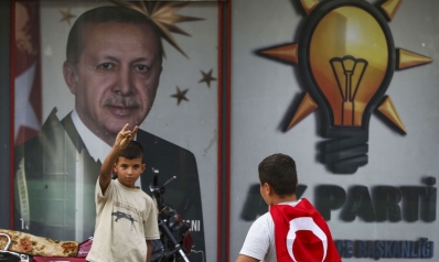 هزائم الإسلاميين في الحكم تضغط على أردوغان