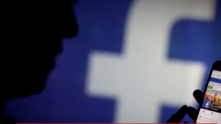 أزمة فيسبوك.. جلسة استماع بالكونغرس وروسيا تهدد بتغريم الشركة وأوروبا تتطلع لبدائل