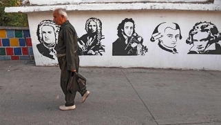 العراق: الصراع على رئاسة الحكومة… والجوع!