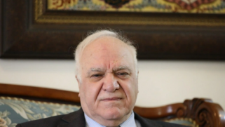 دين العراق الخارجي انخفض إلى 20 مليار دولار والعام المقبل سيكون بدون ضائقة مالية