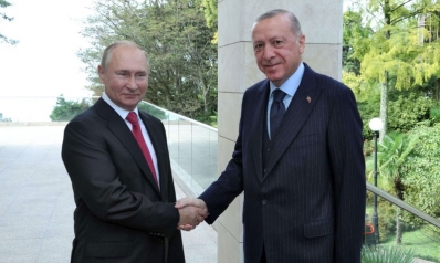 تركيا تبتعد عن الناتو ملتزمة بتحالفها مع روسيا