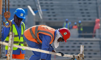 حقوق العمال تلاحق قطر قبل عام على المونديال