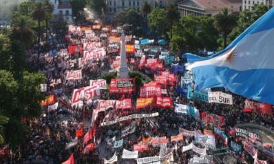 الأرجنتينيون يتظاهرون ضد اتفاق مع صندوق النقد الدولي