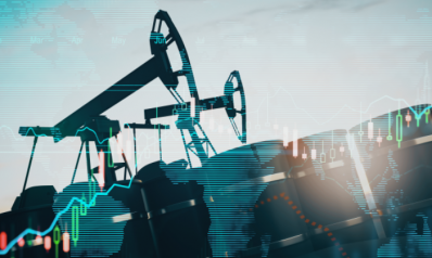 النفط يحقق مكاسب ضئيلة وأسواق المال الخليجية تتراجع