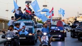 الحريري المغضوب عليه سعوديّا يهمل لبنان وسنة لبنان