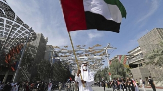 الإمارات تمنع سفر مواطنيها غير المطعمين اعتباراً من 10 يناير