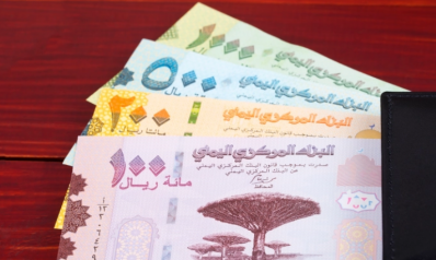 اليمن.. الريال يعاود التدهور أمام العملات الأجنبية