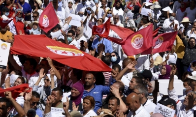 اتحاد الشغل يضغط على الرئيس التونسي عبر بوابة الإضرابات