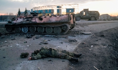 الجيش الروسي على مشارف كييف وسط توقعات باجتياحها