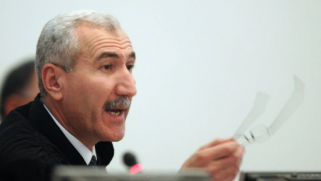 القضاء العراقي يوقف ترشيح زيباري لرئاسة العراق وعلاوي يحذر من دخول البلاد منعطفا خطيرا