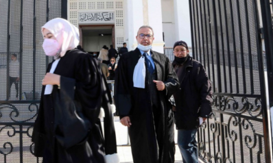 مشاركة محدودة في تعليق عمل المحاكم في تونس