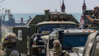 روسيا تبدأ في نقل قواتها العسكرية من سوريا إلى أوكرانيا