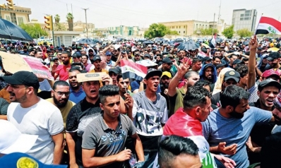 العراق: الأحزاب السياسية تخشى الذهاب إلى المعارضة والتمديد لحكومة الكاظمي أحد خيارات تجاوز الأزمة