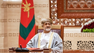 سلطان عمان يتخذ من تعزيز شبكة الأمان الاجتماعي أولوية