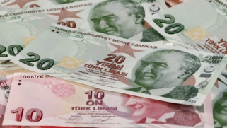 الليرة التركية تصعد مقابل الدولار بعد فرض قيود على الإقراض
